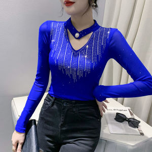 Yimei quan điểm dài tay áo lưới của phụ nữ 2023 mùa xuân và mùa thu mới Kim cương lấp lánh sáng T-Shirt ôm vừa và mỏng màu đen underlay