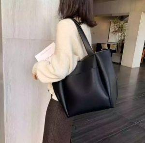 Tas Tote Bag Zara Tote Shopper MinimalisTt new 2022