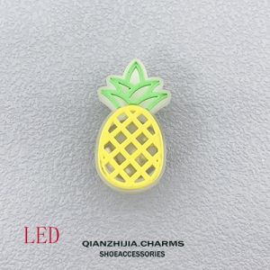 Led jibbitz cross Shoe Buckle Mermaid Goldfish 2024 New cross Shoes Flower Cartoon Luminous Flashing Light Shoe Accessories