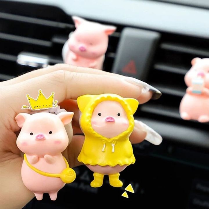 6-Piece Cute Luminous Pig Car Dashboard Decor Set – Glow-in-the-Dark Resin Ornaments For Rearview Mirror & Console