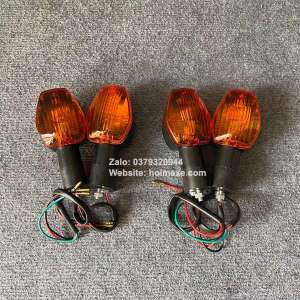 4 Đèn Xi Nhan Honda Cb400