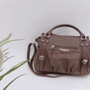 Tas Selempang Wanita Sophie Martin JARDNITE BLACK & BROWN: Desain Nyaman & Kualitas Terjamin