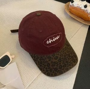 พร้อมส่ง หมวกแก๊ป Y2K หมวกเบสบอลพิมพ์เสือดาว หมวกแฟชั่น หมวกบล็อคสี 129