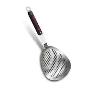 Konco Stainless Steel Strainer with long Handle Food Strainer Kitchen Colander 304 stainless steel colander Dumpling hot pot noodles scoop Food strainer Fried foods Container