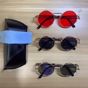 Retro Steampunk Round Sunglasses for Men Women Vintage Metal Frame Spring Hinge