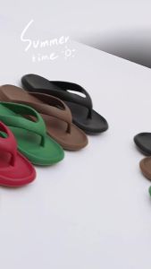 WomenS Summer Flip-Flops New Thick-Soled Beach CoupleS Sandals MenS Non-Slip Bathroom Slippers
