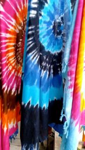 Kain Bali Pantai - Kain Bali Motif Abstrak Cahaya Matahari Baru Standar Gendut- Sarung Pantai Azka Mode - Sarung Bali - Kain Pantai - Kain Katun Jepang - Kain Untuk Hiasan Dinding - Kain Untuk Plafon Mobil Truk Dan Mobil 3/4 Lainnya