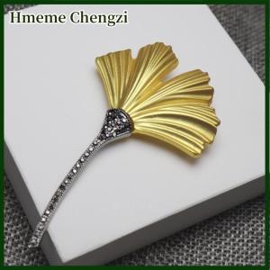 Hmeme Exquisite Retro Shining Rhinestone Gold Color Fan-shaped Ginkgo Biloba Leaves Plant Brooches Earring For Women Men Jewelry Gift