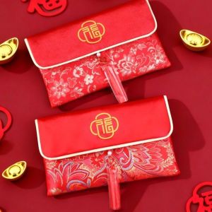 LANCE Blessing Words Brocade Red Envelop Embroidery Best Wishes New Year Red Pockets Large Capacity Button Chinese New Year