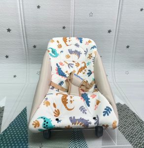 kichiro เปลโยกเด็กคิชิโระ ปรับได้ 3 ระดับ มี 4 ล้อเลื่อนได้ ปรับโยกได้ มีให้เลือก 4 แบบ ผ้าอย่างดี นุ่มสบาย ไม่ร้อน ไม่ระคายเคืองผิว ถอดซักได้ ส่งไว