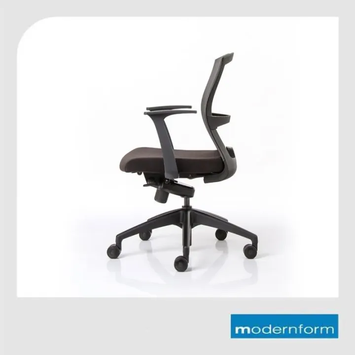 Modernform เก้าอี้ทำงานดีไซน์เรียบเท่ พนักพิงกลาง ปรับเอนได้ 4 ระดับ รุ่น E1 เก้าอี้สีดำ โครงดำ แขน FIX ขาพลาสติก พนักตาข่ายสีดำ เบาะผ้าสีดำ เก้าอี้นั่งทำงาน https://lnwchill.com