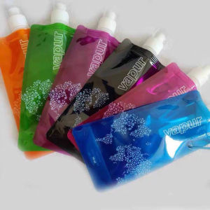 500ml Folding Travel Water Bag with Hanging Hook for Outdoor Camping Portable Drinkware Tumbler