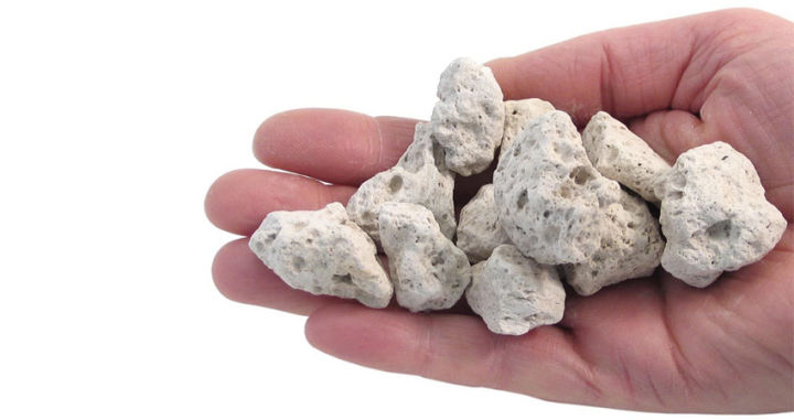 %C4%90%C3%A1%20Pumice%20(%20%C4%90%C3%A1%20b%E1%BB%8Dt%20%C4%91%C3%A1%20n%C3%BAi%20l%E1%BB%ADa)%20g%C3%B3i%201kg%20d%C3%B9ng%20tr%E1%BB%99n%20gi%C3%A1%20th%E1%BB%83%20tr%E1%BB%93ng%20c%C3%A2y%20gi%C3%BAp%20gi%E1%BB%AF%20%E1%BA%A9m%20t%E1%BB%91t,%20tho%C3%A1ng%20r%E1%BB%85,%20nh%E1%BA%B9%20-%20Image%204