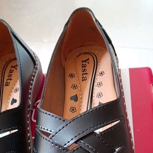 Promo 8.8 Sepatu Wanita Casual KicKers Slip On Anyaman Hitam Oclia Yasta Material Kulit Sintetis Ukuran Sepatu Eu 36-41 - Lazada