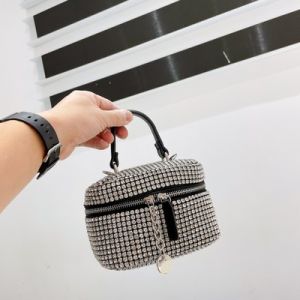 เพชรหรูหรามินิผู้หญิงกระเป๋าถือออกแบบโซ่เลดี้ไหล่กระเป๋าสะพายข้าง Shinny Rhinestone กระเป๋าถือขนาดเล็กnew Sac