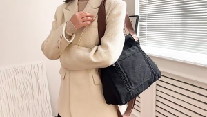 Túi đeo chéo vai thiết thực và túi xách thời trang cho nữ phù hợp với du lịch làm việc và các hoạt động hàng ngày