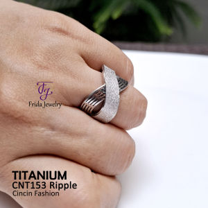 Cincin Titanium Ripple Wanita Model Elegan Mewah Stylish Awet Anti Luntur Cocok dipakai pesta hari raya kondangan jalan-jalan cnt153