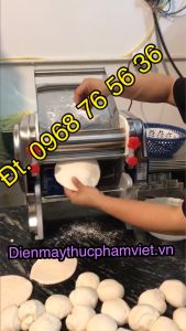 Máy Cán Bột Làm Bánh Bao Bánh Gối Pizza Size 24Cm Chạy Điện Gia Đình