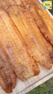 หมึกกรอบ เกรด บดบางกรอบ หมึกแท้ๆ แผ่นใหญ่ รสเข้มขน ของฝากจากบ้านเพระยอง