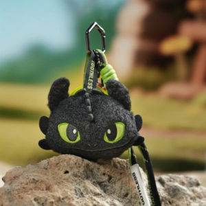 IUYJN Cartoon Toothless Pendant Plush Kawaii Night Fury Keychain Backpack Charm Soft How To Train Your Dragon Keyring Bag Pendant