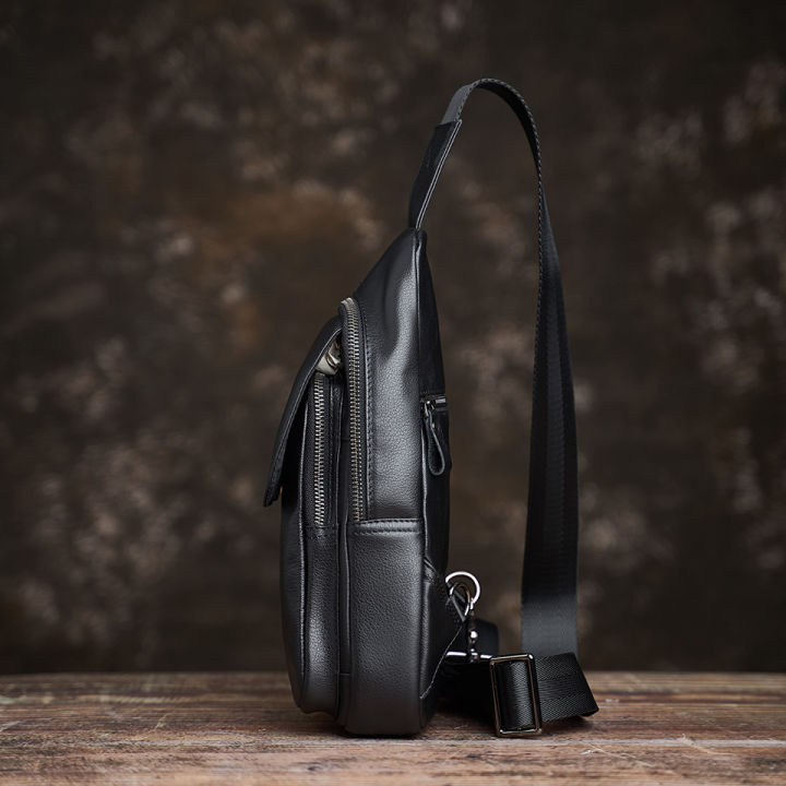 Men%20Casual%20Chest%20Bag%20Genuine%20Cow%20Leather%20Fashion%20Crossbody%20Black%20Trend%20Breast%20Messenger%207.9%20Inch%20Ipad%20High%20Quality%20sling%20bag%20-%20Image%205
