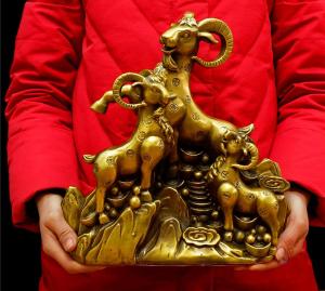 Tượng linh vật tam dương dê khai thái bằng đồng thau phong thủy Hồng Thắng