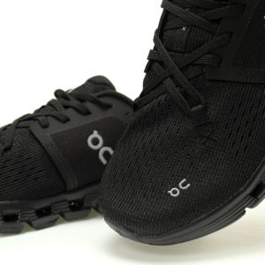 รองเท้ากีฬาลำลอง ON Running Cloud X 4 ระบายอากาศได้ดี สวมใส่สบาย น้ำหนักเบา และใช้งานได้หลากหลาย