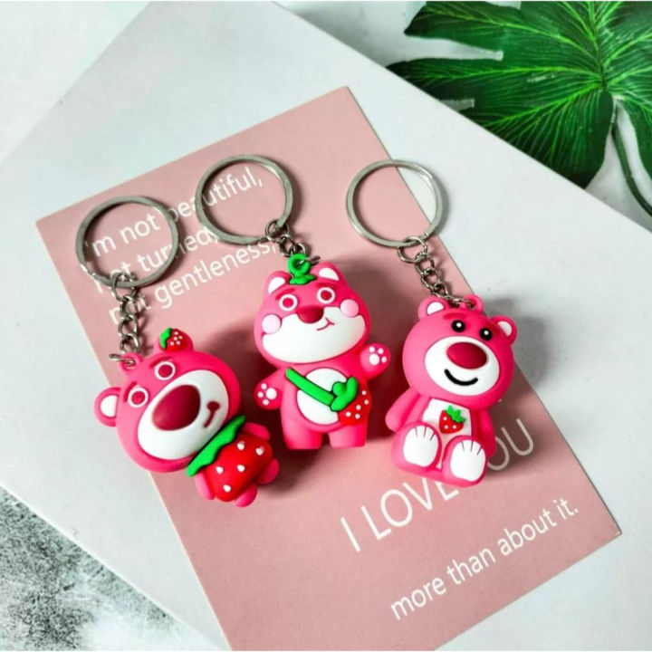 XIAMI Gantungan Kunci Karakter Beruang Pink Lotso Keychain Anak