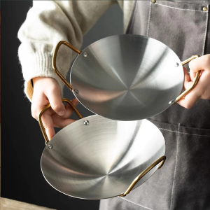 Two-Handle Wok with Gold Handle | Anti-Scratch Stainless Steel Coating Honeycomb Pattern Korean Style | Various Sizes Suitable for All Types of Cooking Wok Stainless Steel Nonstick Wok Frypot 28cm