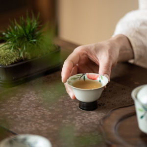 草木灰仿宋手绘欢喜高足杯品茗杯花口杯主人杯茶杯陶瓷功夫茶具