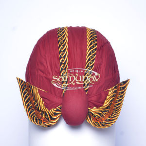 BLANGKON MATARAM ALUSAN MERAH MARUN SAMURAI KUNING