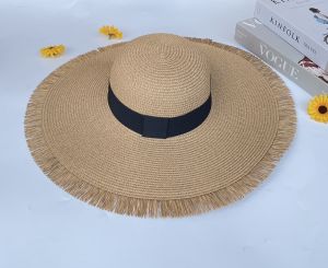 m&y shop หมวกสานแฟชั่น ปีกกว้างขอบรุ่ย แต่งคาดดำ สินค้าพร้อมส่งจากไทย C025