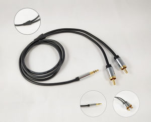Kabel Audio Splitter 3.5 mm to 2 RCA 1 meter