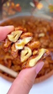 年货 新货 琥珀核桃仁蜂蜜味酥脆坚果零食 New Year Goods Amber Walnut Kernel Honey Flavor Crispy Nut Snacks