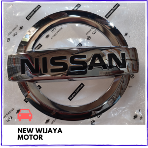 Emblem logo Grill depan Nissan Kode 7415A703