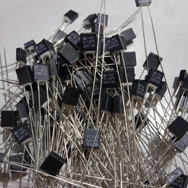 Fuse Kipas Sekring Kipas 2A (DIJUAL PER 10 BIJI)