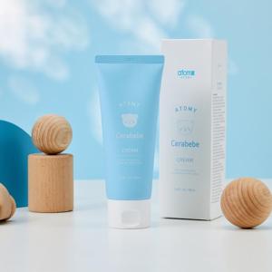 Kem dưỡng da siêu mềm mịn và cấp ẩm tạo hàng rào bảo vệ da mỏng manh của bé ngăn ngừa rôm sảy mẫn ngứa cho bé sơ sinh  100ml - Atomy Cerabebe Cream  - 애터미 세라베베 크림 - Атоми Серабебе Крем