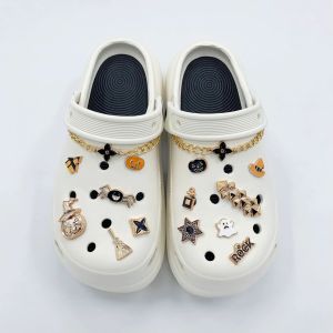 Halloween Theme Pumpkin Broom Witch Crocs Jibbitz Charms Detachable Shoe Chain Imitation Metal Shoe Buckle Decoration for Crocs