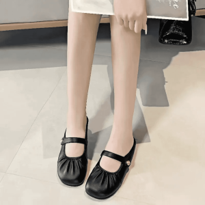 Free Shipping WomenS Slip-On Sandals For Autumn And Summer Featuring A Non-Slip Sole Soft Material And A Closed-Toe Design Perfect For Wearing Outdoors