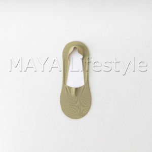 MAYA ถุงเท้าข้อสั้น เนื้อผ้าเด้ง เย็น กันลื่น สีพื้น สําหรับผู้ชาย EUR 39-43 Mens socks