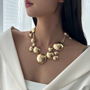 Stylish Round Pendant Necklace Eleagnt Designs Metal Circle Pendant Necklace Wrist Chain For Everyday Elegances