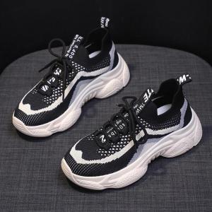 QLshop มาแรงในตอนนี้  รองเท้าเเฟชั่น2023 รองเท้าาใบ้ผู้หญิง  พื้นหนา ยืดหยุ่นไม่เจ็บเท้า  ระบายอากาศได้ดีดูมีมิติ  ห้ามพลาดดสั่งมาได้เลย  รีบซื้อเข้ามกัน