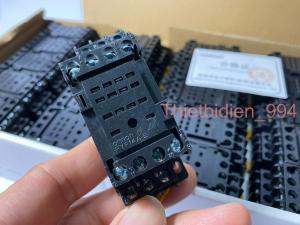 Đế rờ le trung gian Omron PYF14A-E 10A (14 chân dẹp nhỏ)