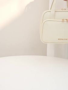 Runhui New Ness Handheld Square Toiletry Bag Travel Cosmetic Organizer Waterproof Makeup Bag Large Capacity [ Free Shipping ]