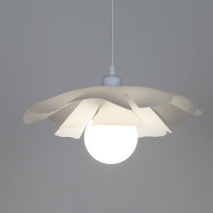 Ceiling Drop Light Cloud Petal Lampshade Modern Minimalist Chandelier Tri-Color Pendant Light Acrylic Adjustable Height Hang Light For Living Dining Room Bedroom Hallway Balcony Entryway Home Decorative Lighting