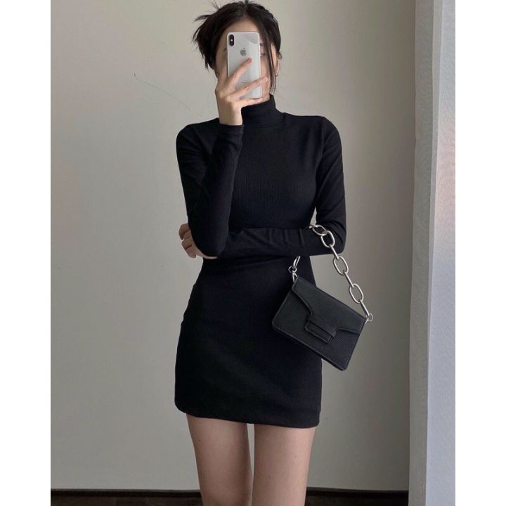 Váy đen phối kem tay dài COLIN – Hizu Dress Up