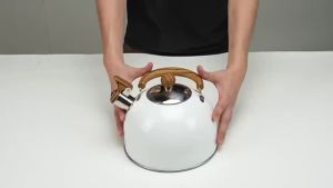 {READY STOCK}3L Whistling Tea Kettle Thick Stainless Steel Teakettle Teapot With Wooden Handle Compatible With Gas Stoves Induction Kitchen Gadgets