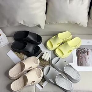 [Free Shipping] Thick-soled womens slippers trendy EVA soft-soled outdoor high-quality casual one-line beach sandals