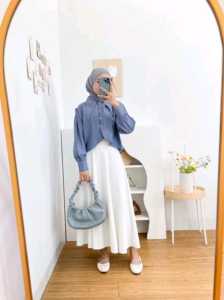 Lyra Blouse Atasan Kemeja Wanita Crop Top Lengan Panjang OOTD Kemeja Remaja Dewasa
