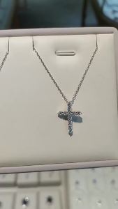 925 Sterling Silver Moissanite Niche Full Cross Pendant Hip Hop Personality Design Necklace Light Luxury Women Simple Versatile